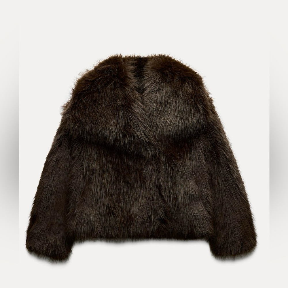 FAUX FUR SHORT COAT ZARA WINTER COLLECTION 2024 NWT size M